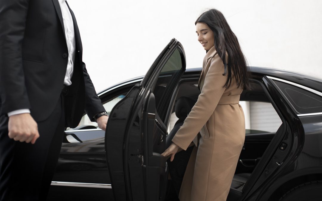 Tips to Rent a Car with chauffeur in Dubai